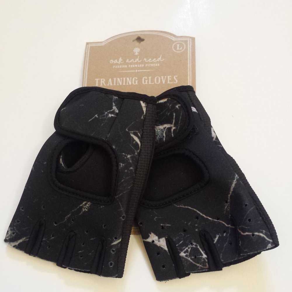 Oak and Reed Training Gloves